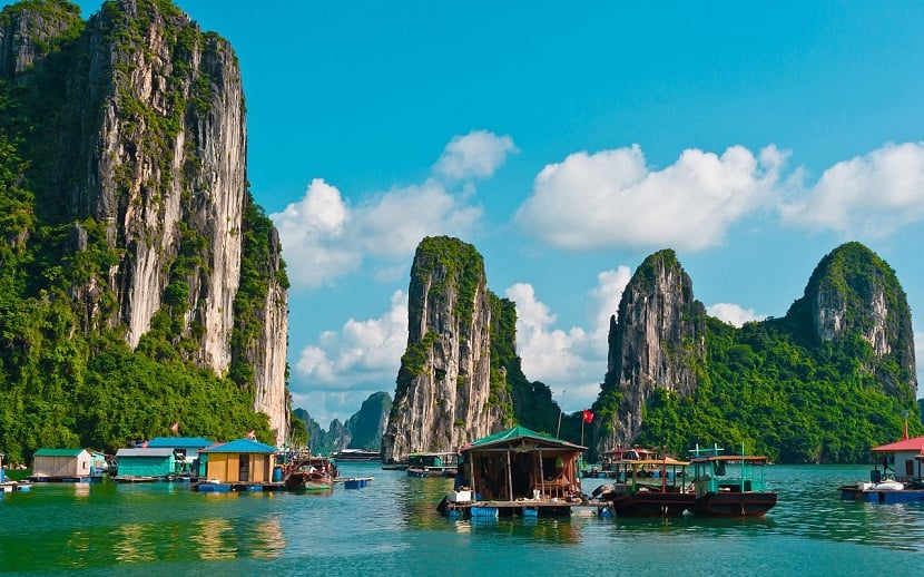 Ha Long Bay